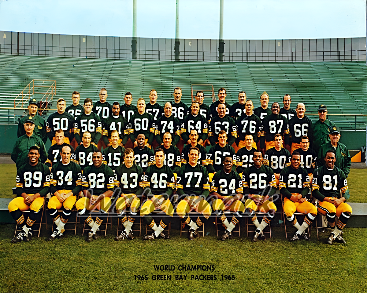 Green Bay Packers championship team photo, 1965 NFL season